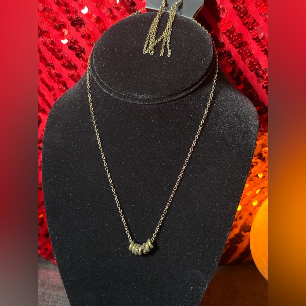 Elegant Bras Short Necklace